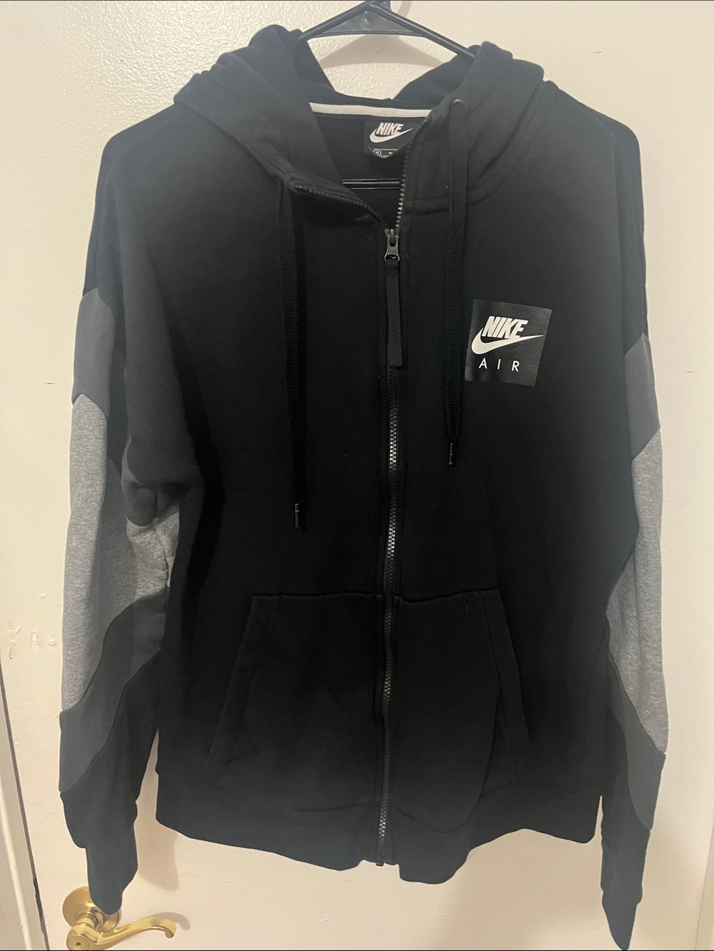 Nike Black & Gray Air Full-Zip Hooded sweater.